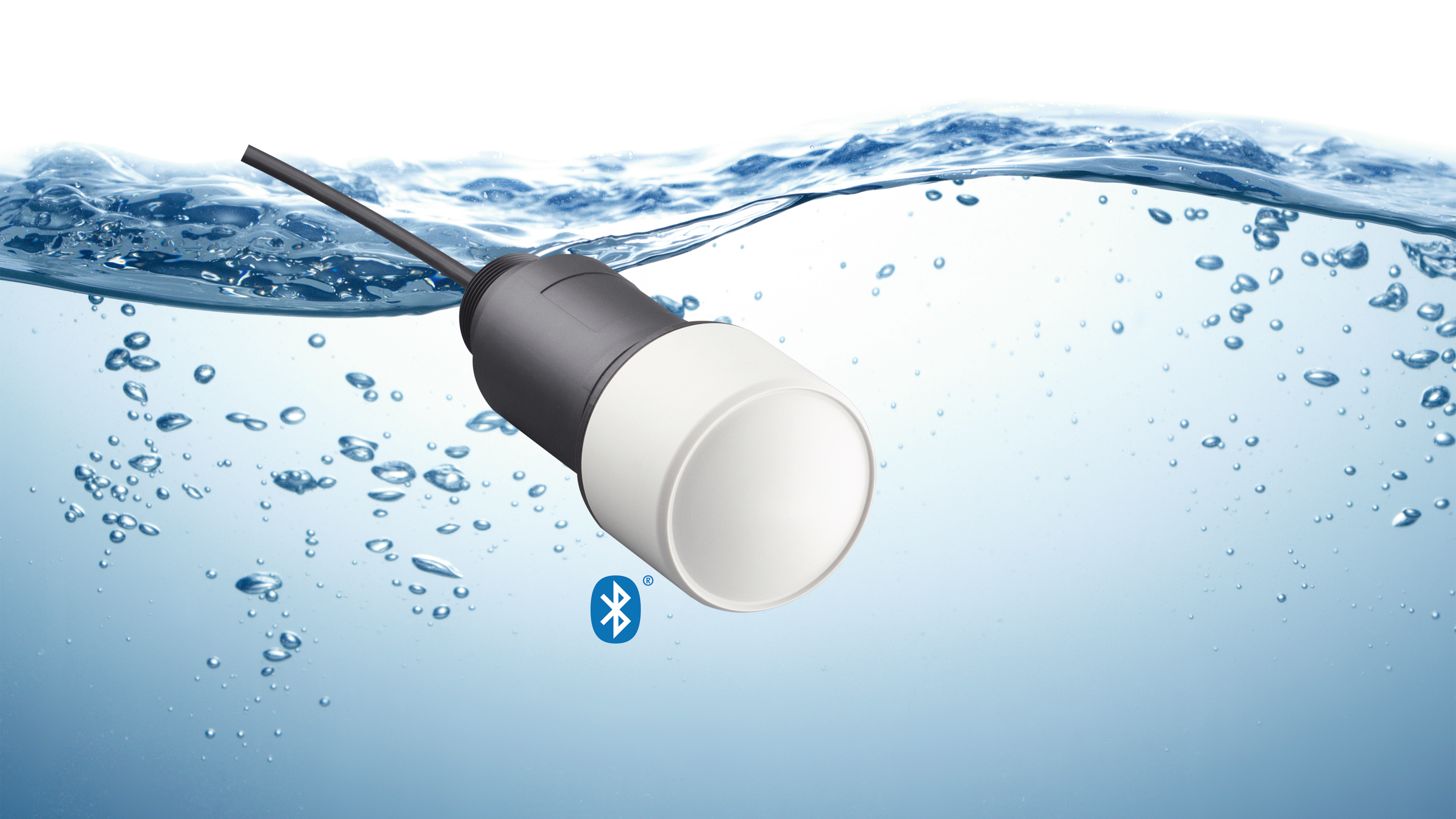 VEGAPULS WLS 61 in water & Bluetooth icon